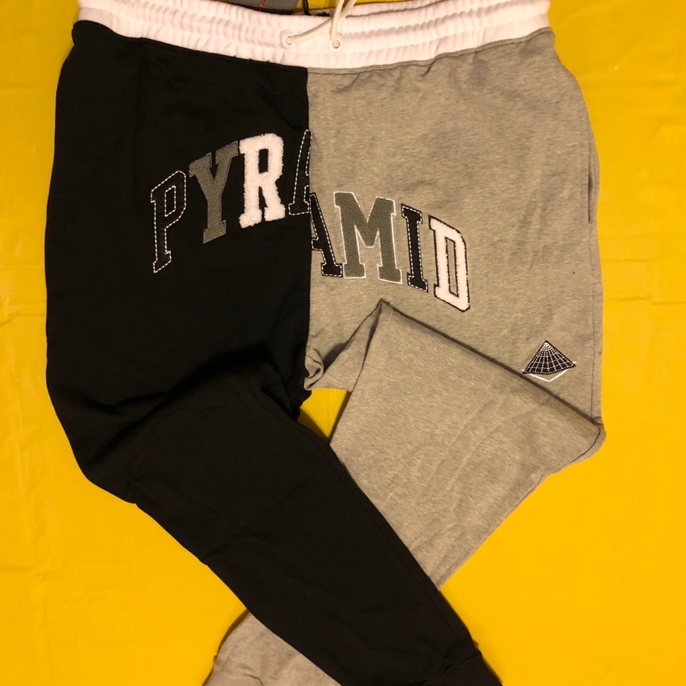 Pants - Picture 2 of 5